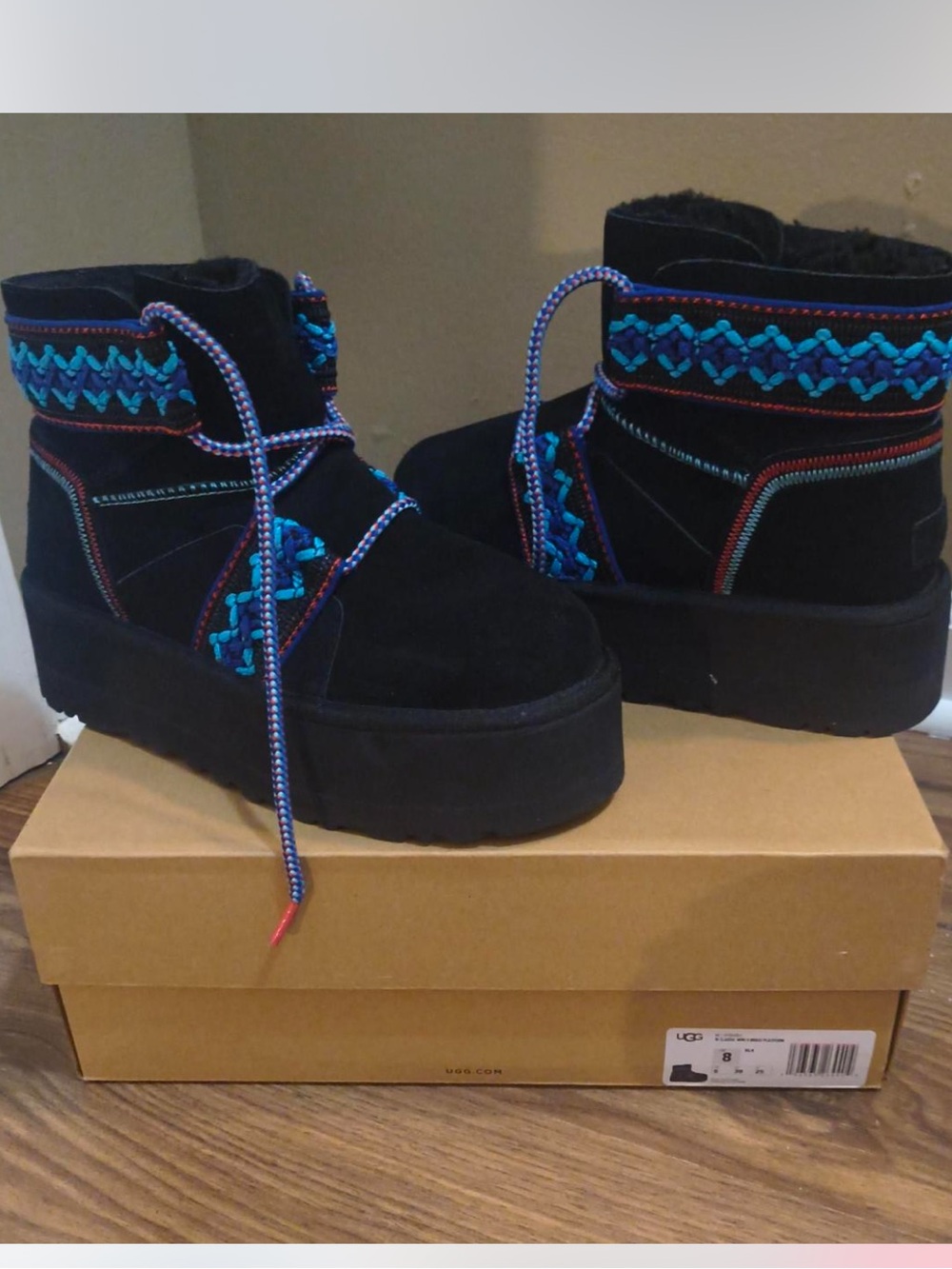 NWT UGG Classic mini braid II platform - Picture 3 of 5